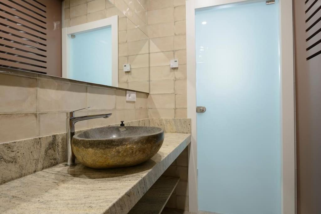 Apartamento Ayres Granada Buitenkant foto